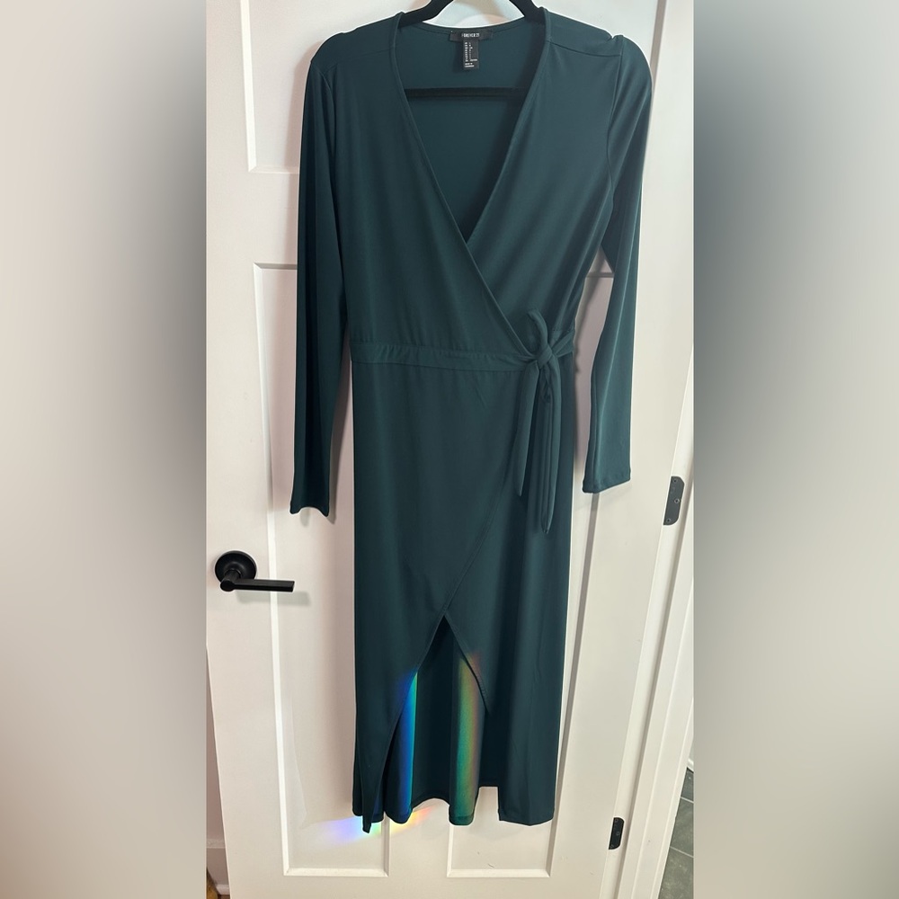 Elegant Green Wrap Dress